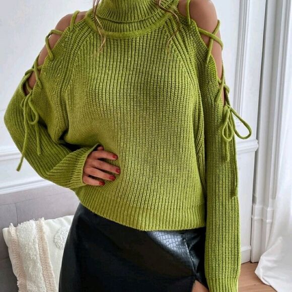 Turtleneck Cold Shoulder Lace Up Side Sweater - Picture 7 of 10